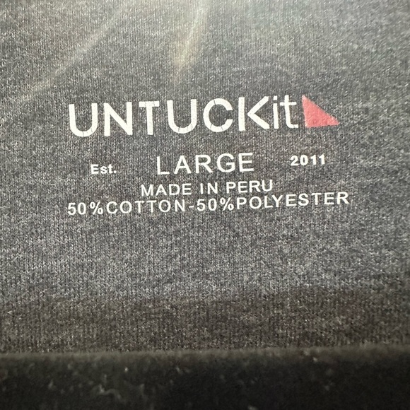 UNTUCKit “Albarino” Long Sleeve Henley - Size L - Picture 5 of 6